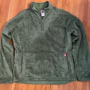 The North Face Women's 1/4 zip pullover